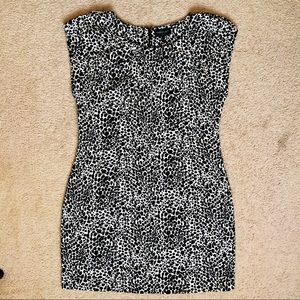 NWT AX Paris Black and White Printed Dress